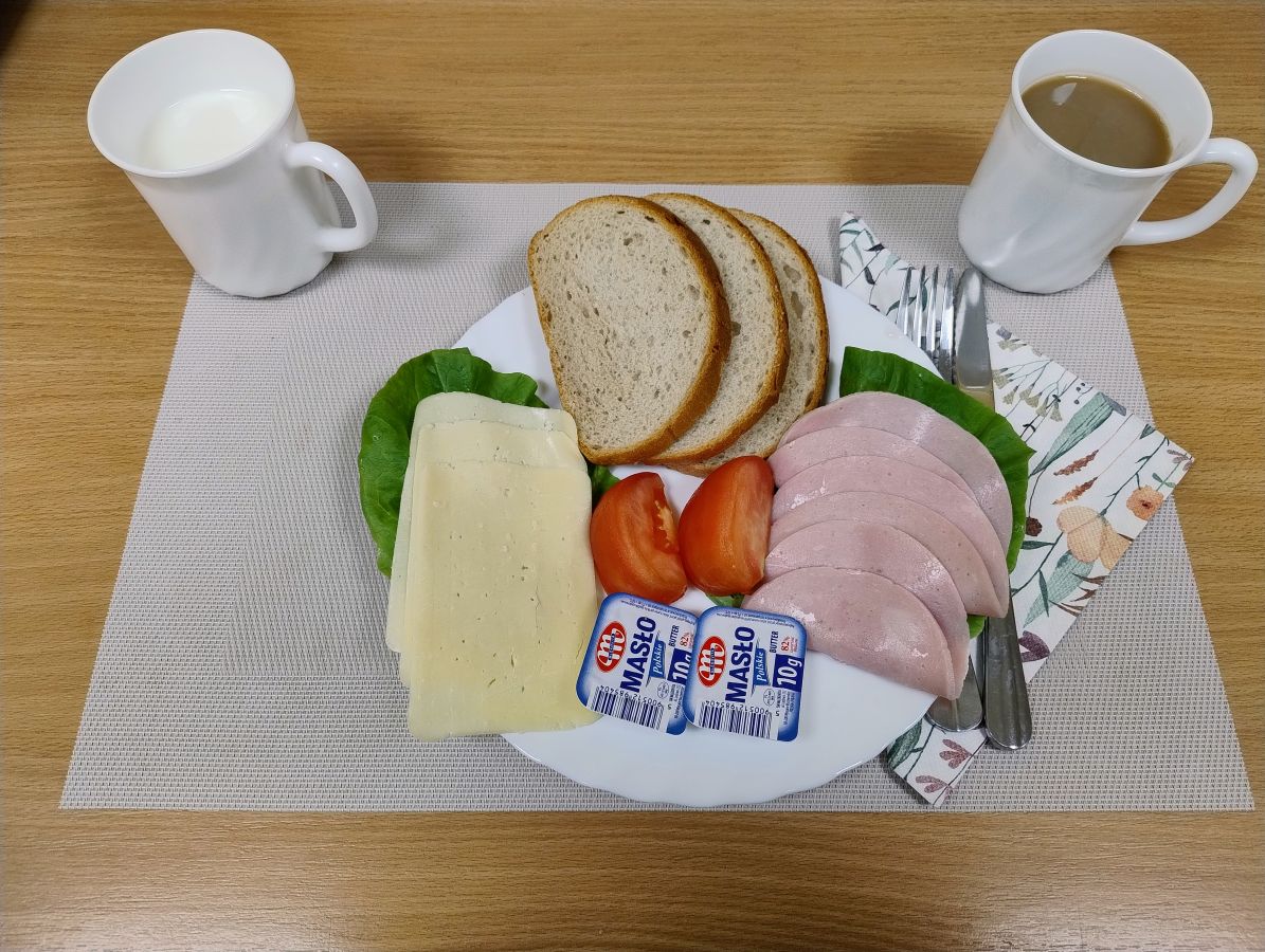 Śniadanie dieta lekkostrawna z dnia 18-11-2025