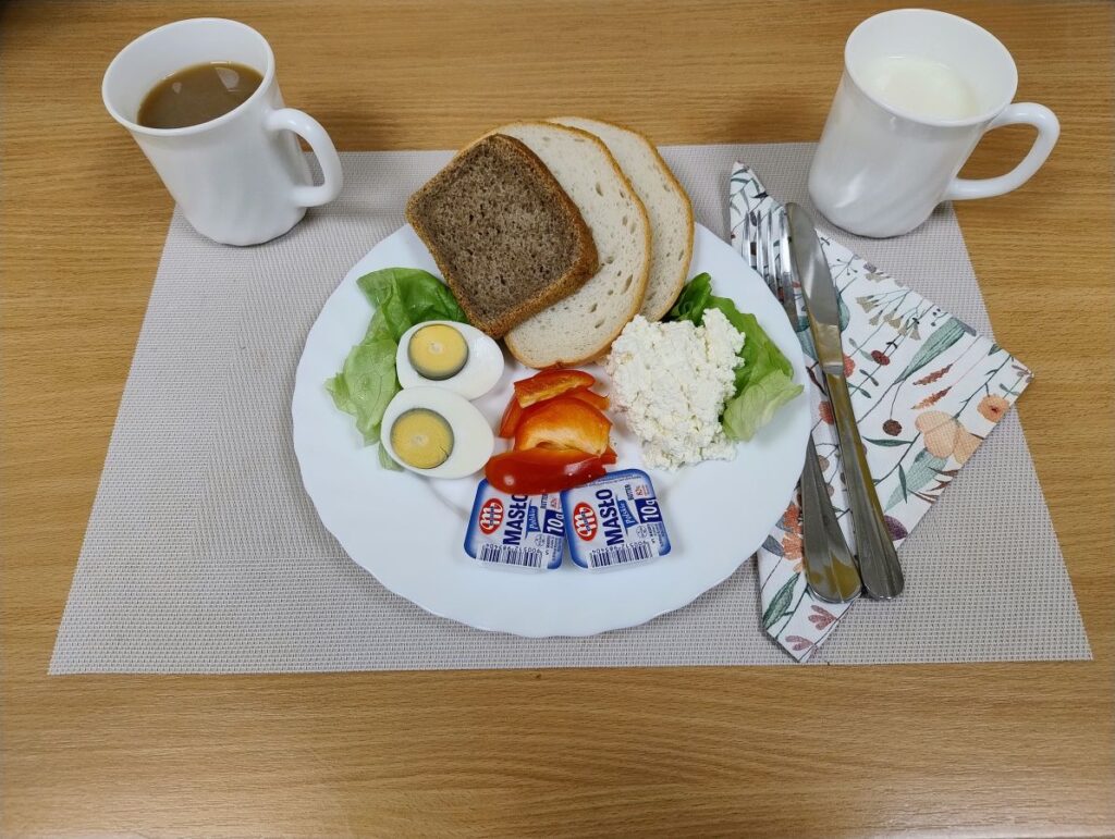 Śniadanie dieta podstawowa z dnia 21-11-2025