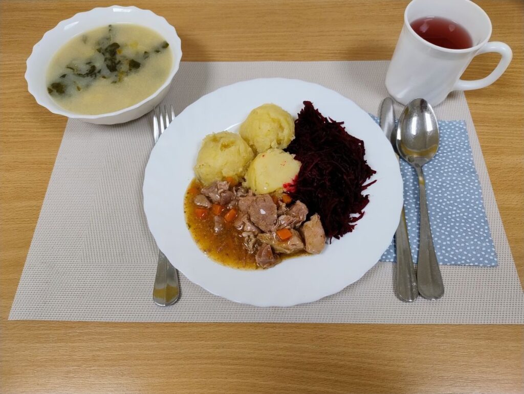 Obiad dieta lekkostrawna  z dnia 02-12-2025
