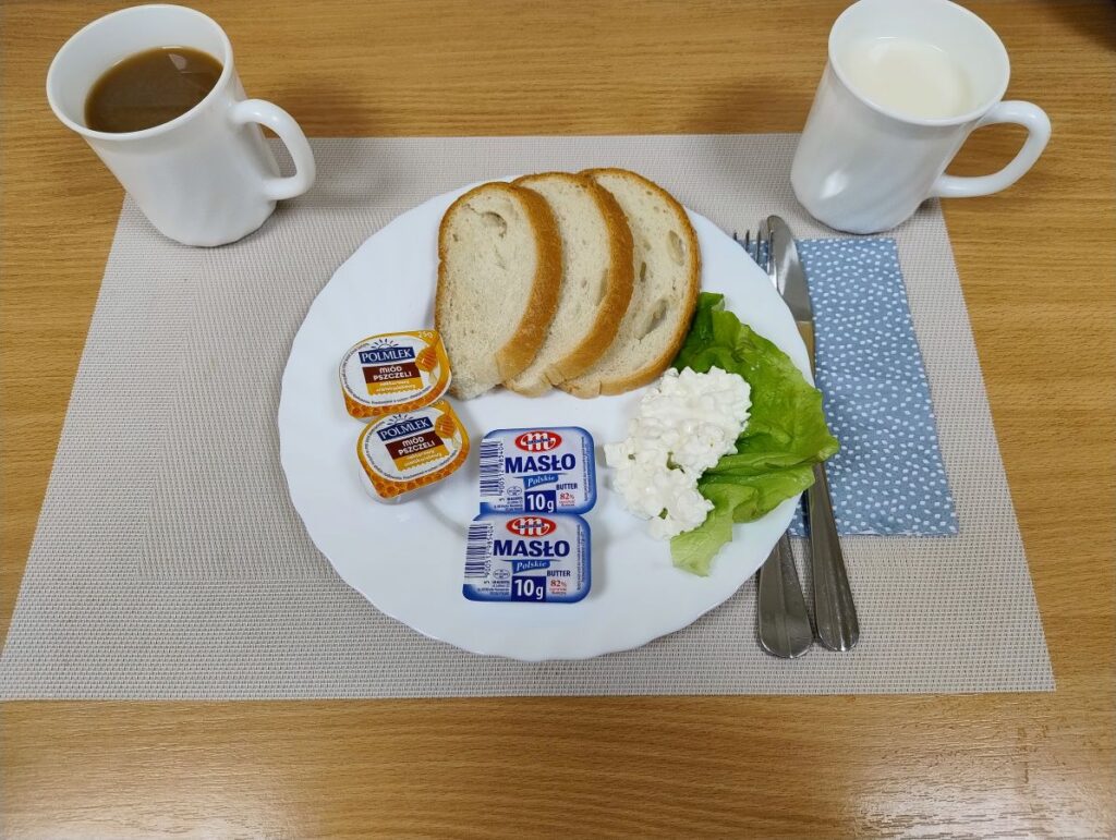 Śniadanie dieta wątrobowa  z dnia 03-12-2025