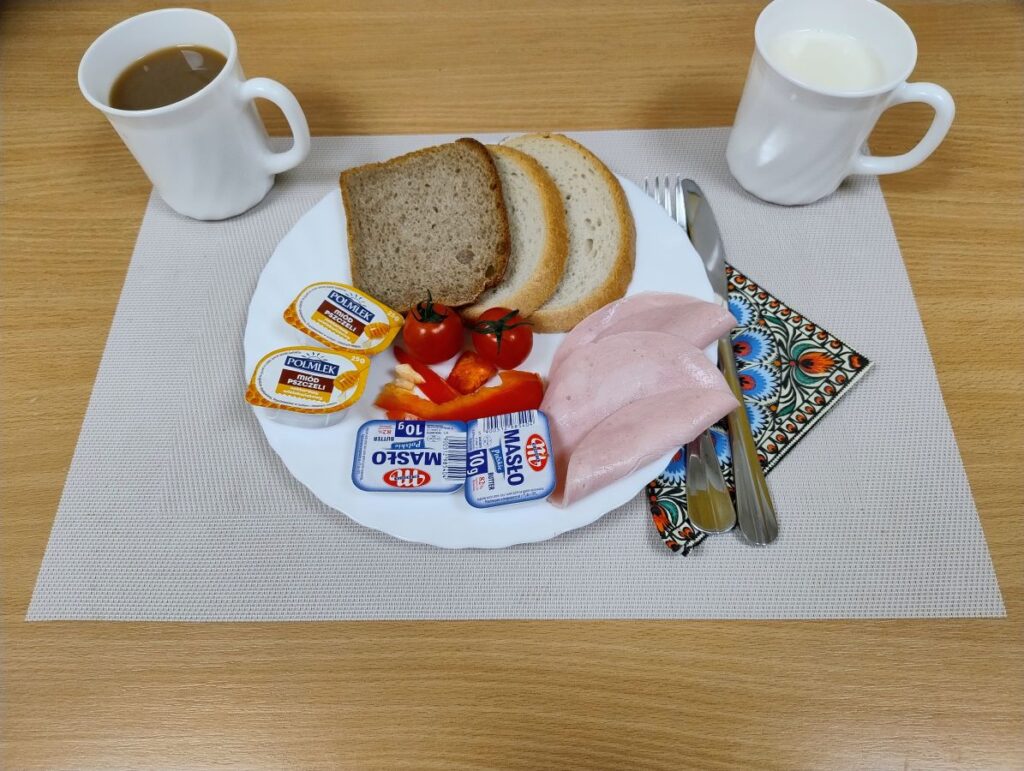 Śniadanie dieta podstawowa z dnia 08-12-2025