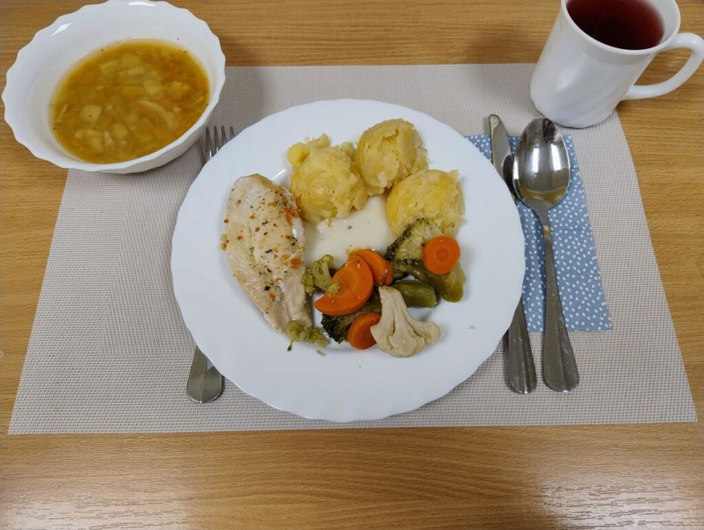 Obiad dieta wątrobowa  z dnia 03-12-2025